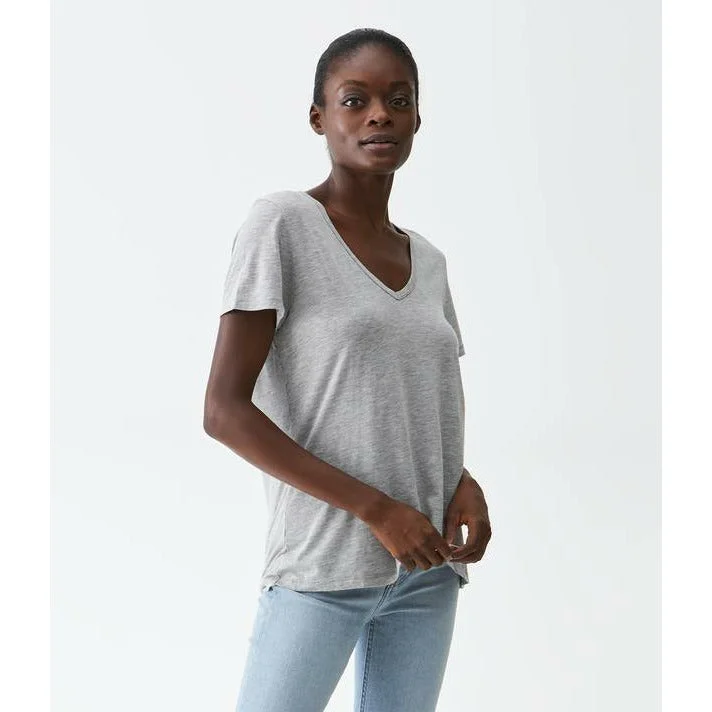 Skyler Relaxed V-Neck Tee