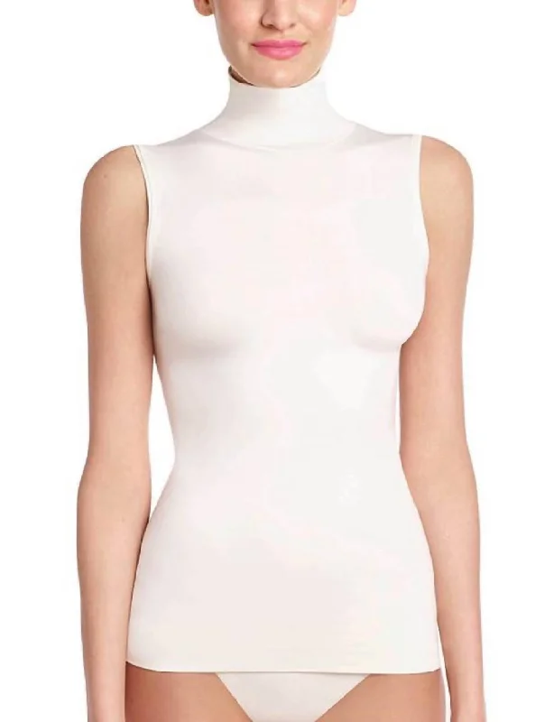 Minimalist Sleeveless Turtleneck Top In Ivory