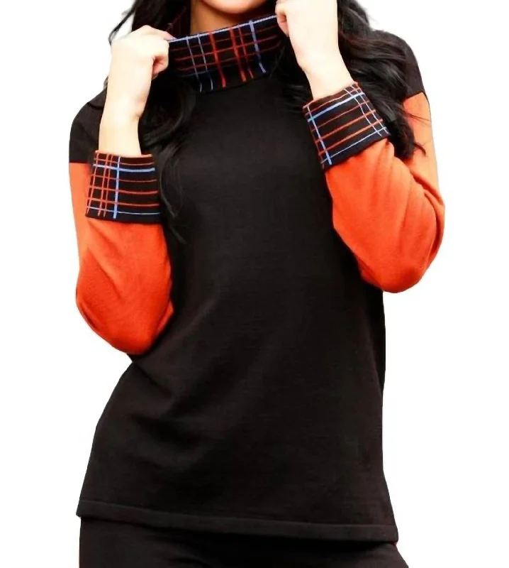 Plaid Turtleneck Top In Black/multi